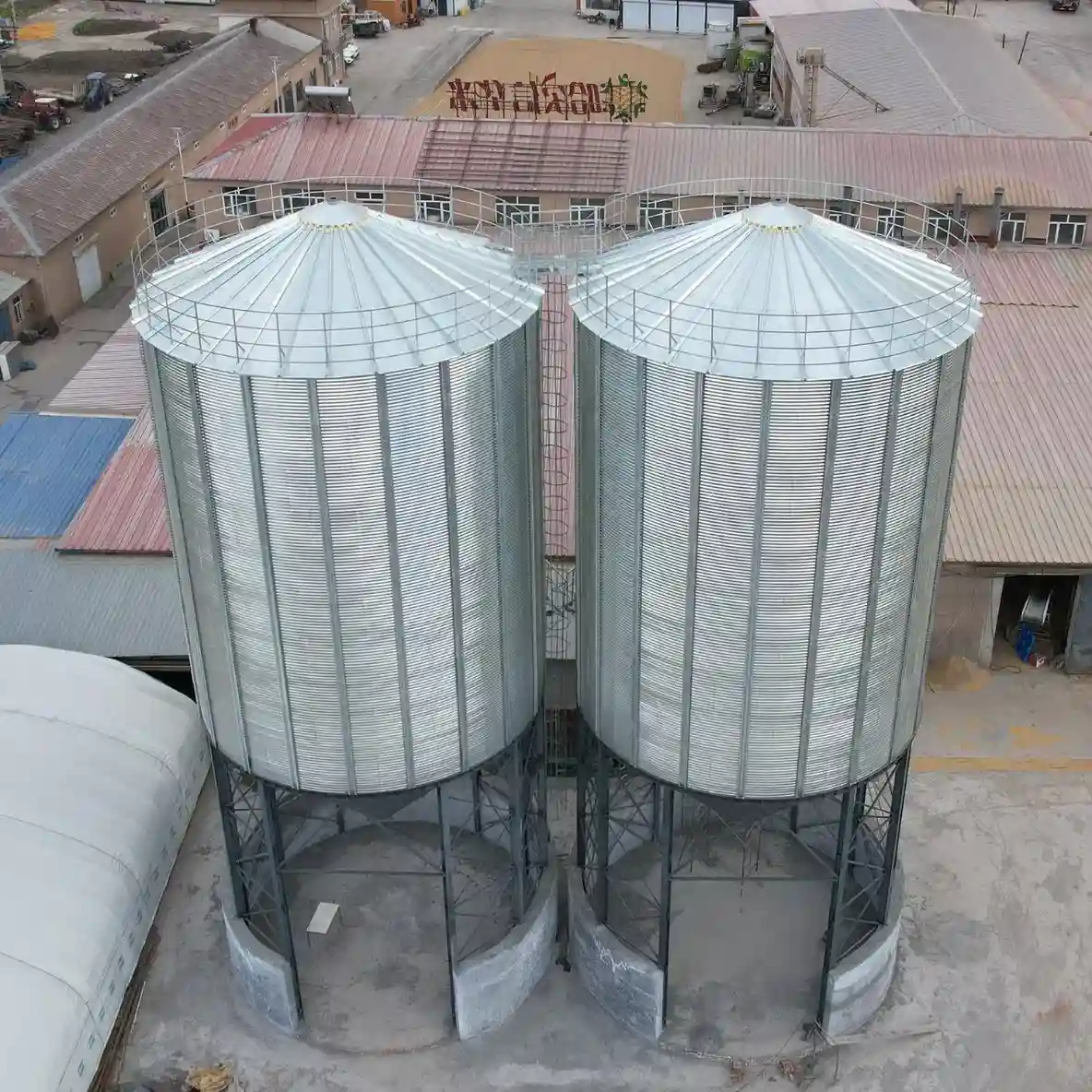Custom Feed Silos